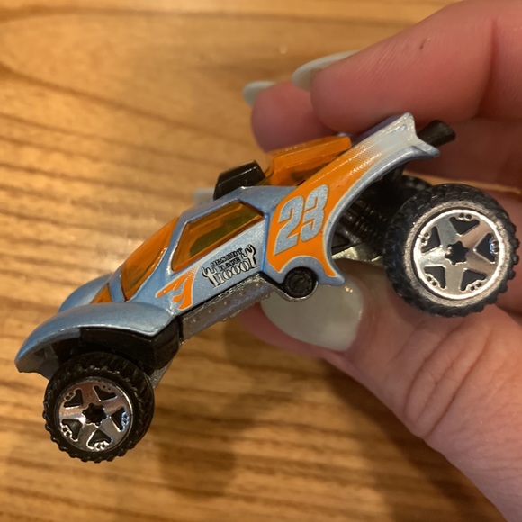 Miscellaneous die, cast car lot - Picture 6 of 10